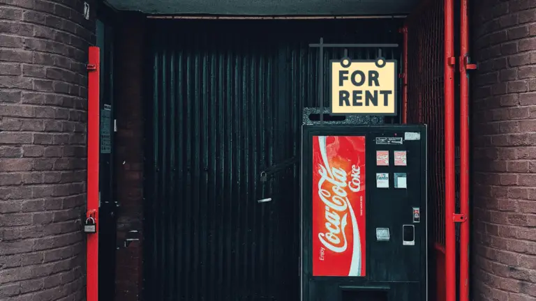 where can i rent a vending machine
